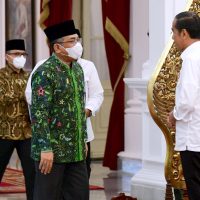 Presiden Jokowi menerima kunjungan Ketum PBNU, Yahya Cholil Staquf di Istana