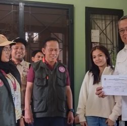 walikota tangsel benyaamin davnie usai coklit oleh panarlih kpu