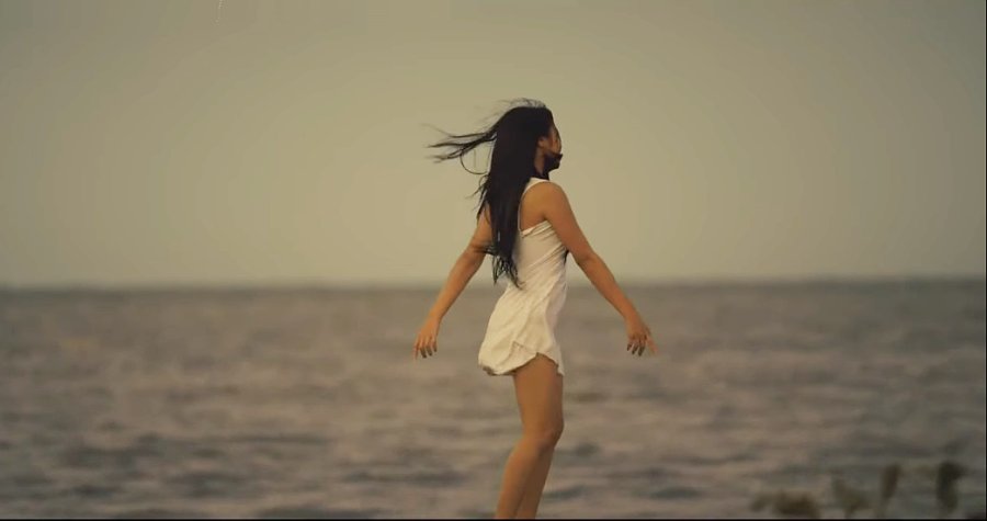 scene film 5. Palipat-lipat, Papalit-palit, salah satu film hot filipina di vivamax