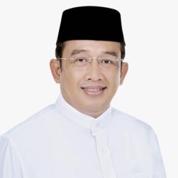 foto ketua kahmi tangsel rahmat sorialam