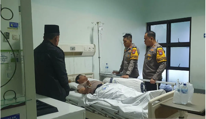 foto polisi korban pengeroyokan psht di jember