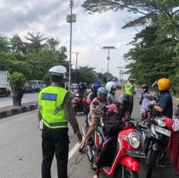 ilstrasi polisi melaksanakan razia di tangsel