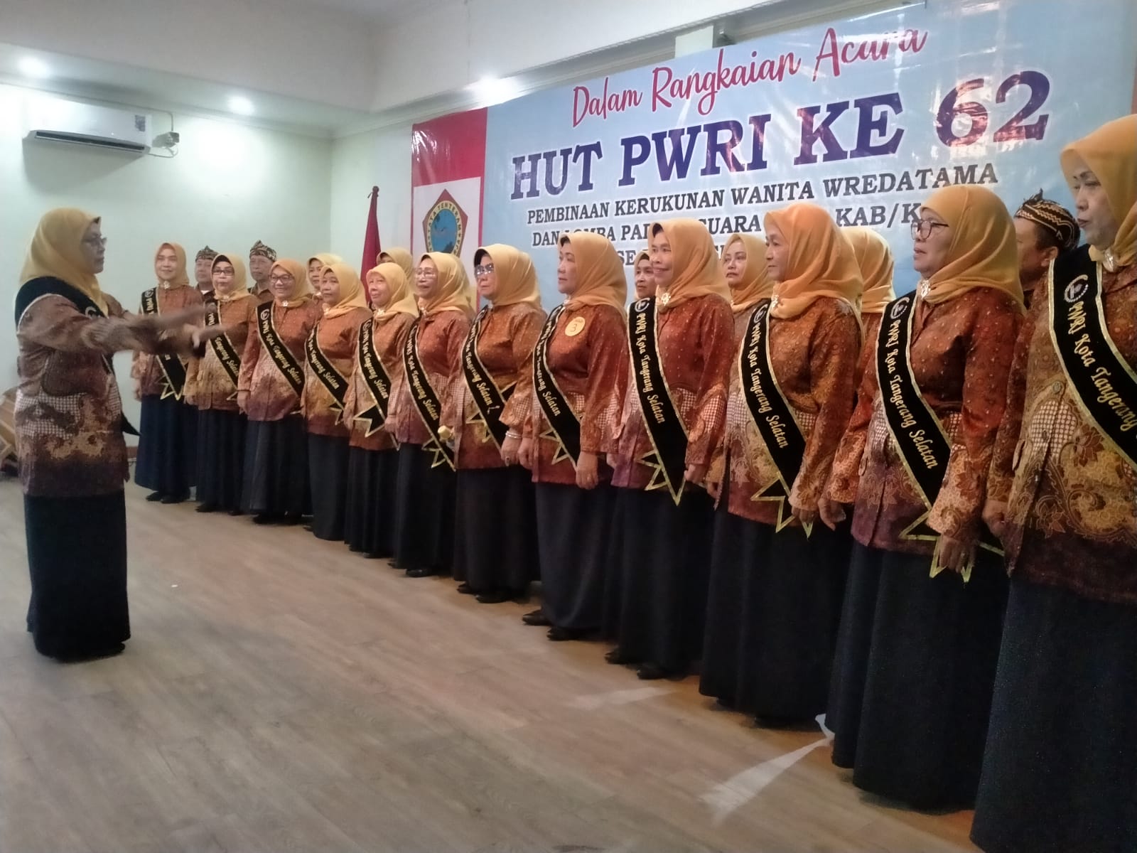 PWRI Banten Rayakan HUT ke-62: KASEB Dukung Acara Pembinaan dan Lomba Paduan Suara"