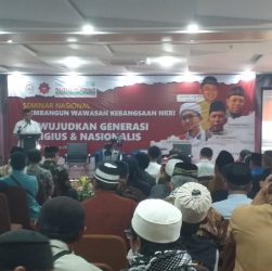 Majelis Mujahidin (MM) wilayah Soloraya, bekerja sama dengan BAIS TNI, menggelar seminar nasional dengan tema "Membangun Wawasan Kebangsaan NKRI untuk Mewujudkan Generasi Religius dan Nasionalis