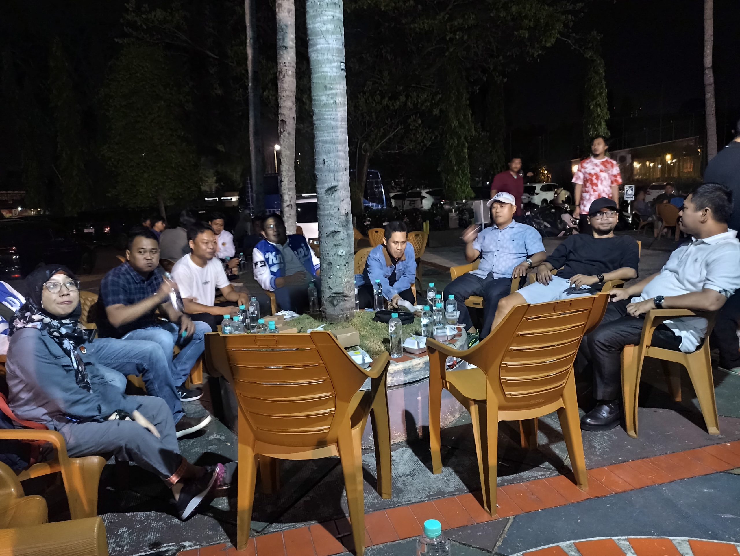 nobar timnas knpi tangsel