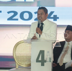 Dedi Mulyadi Soroti Problem Sosial Rakyat Jawa Saat Tutup Debat Perdana Pilgub Jabar