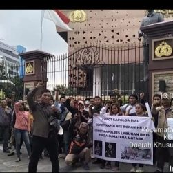 LSM Abdi Lestari Gelar Aksi di Mabes Polri, Desak Penegakan Hukum Tegas dan Tidak Tebang Pilih