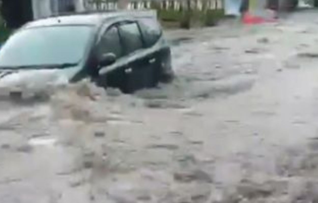 banjir di sukabumi
