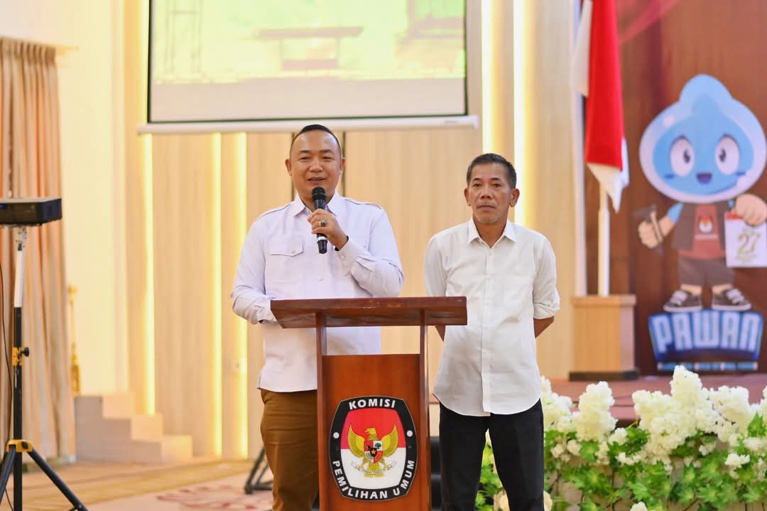 KPU Ketapang Tetapkan Alexander Wilyo-Jamhuri Amir Sebagai Bupati dan Wakil Bupati Terpilih 2025-2030