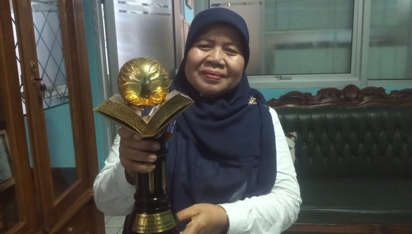 SMP Negeri (SMPN) 9 Kota Tangerang Selatan (Tangsel) menorehkan prestasi membanggakan menjadi satu-satunya SMP di Tangsel yang meraih penghargaan Adiwiyata Mandiri.