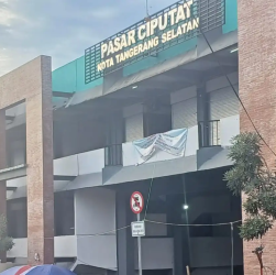 Uji Coba Sistem Satu Arah di Pasar Ciputat Mulai 2 Juli